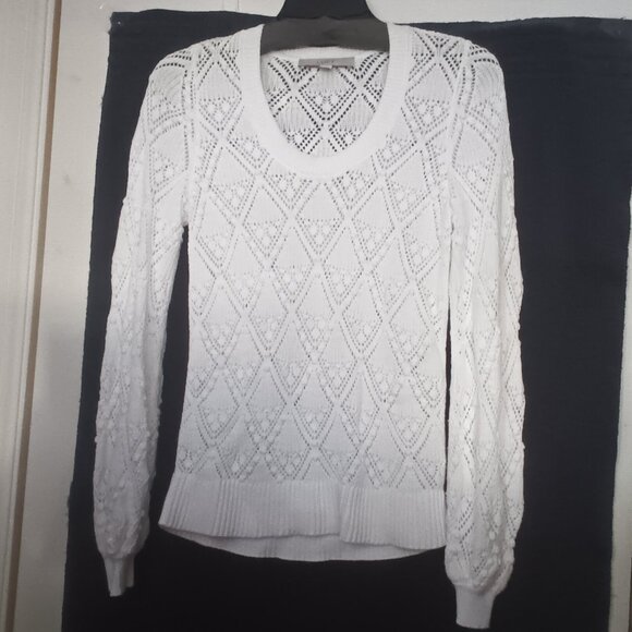White Sweater - Picture 1 of 3